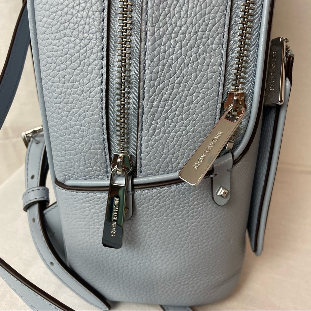 Brand New Michael Kors Adina Backpack Blue - Picture 5 of 7
